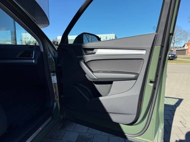 Audi Q5 40 TDI quattro S line MMI+ Connect RFK Sounds foto 16