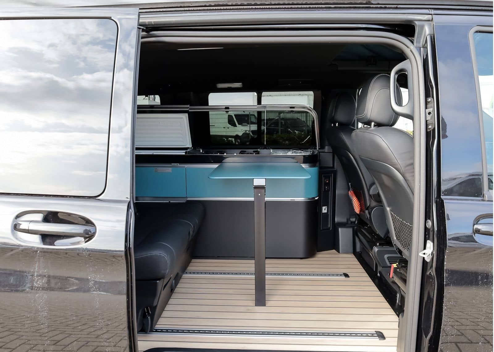 Mercedes-Benz V 300 Marco Polo,AMG,Airmatic,Leder,AHK,LED foto 12