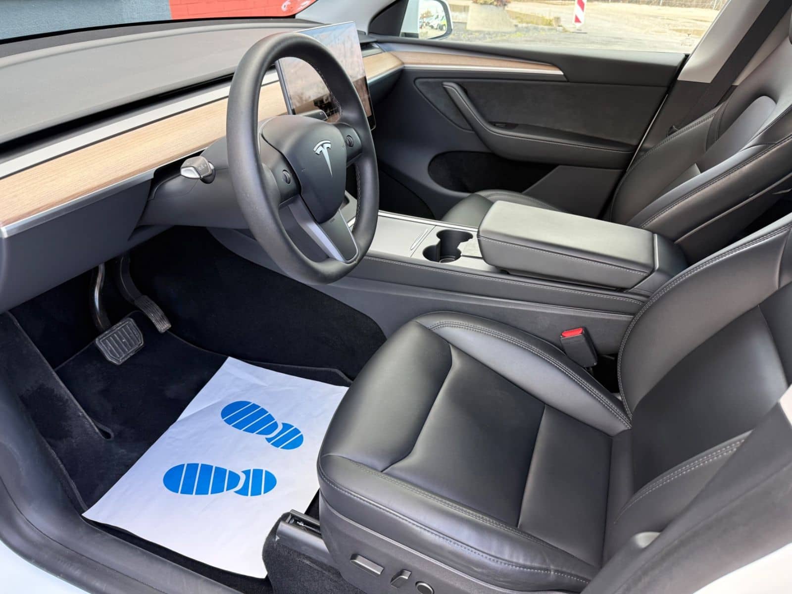 Tesla Model Y | Long Range AWD | NEU TüV |  SOH 93% foto 8