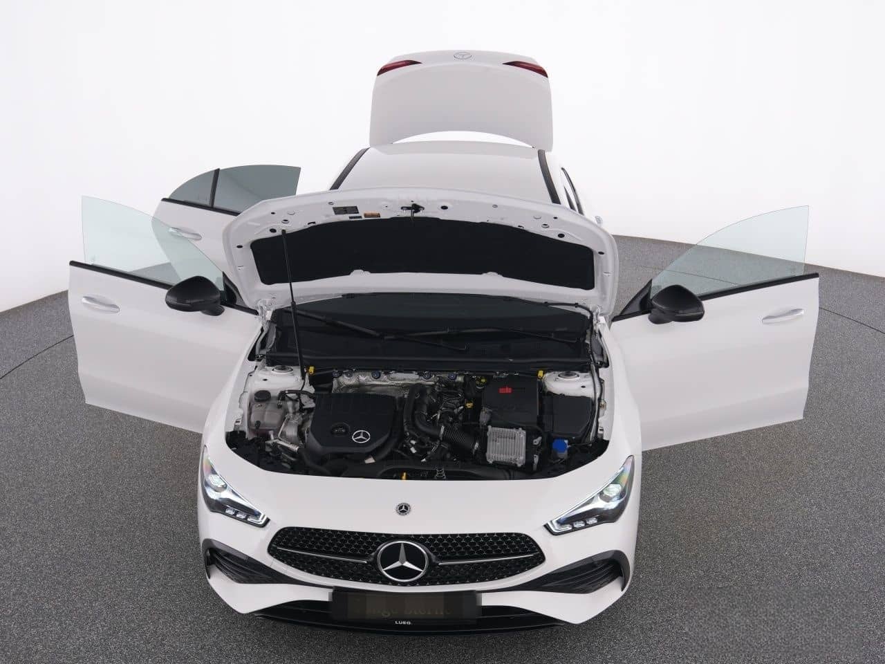 Mercedes-Benz CLA 200 AMG+MBUX+Night+KeylGo+LED+Totw+RFK+Ambi+ foto 13