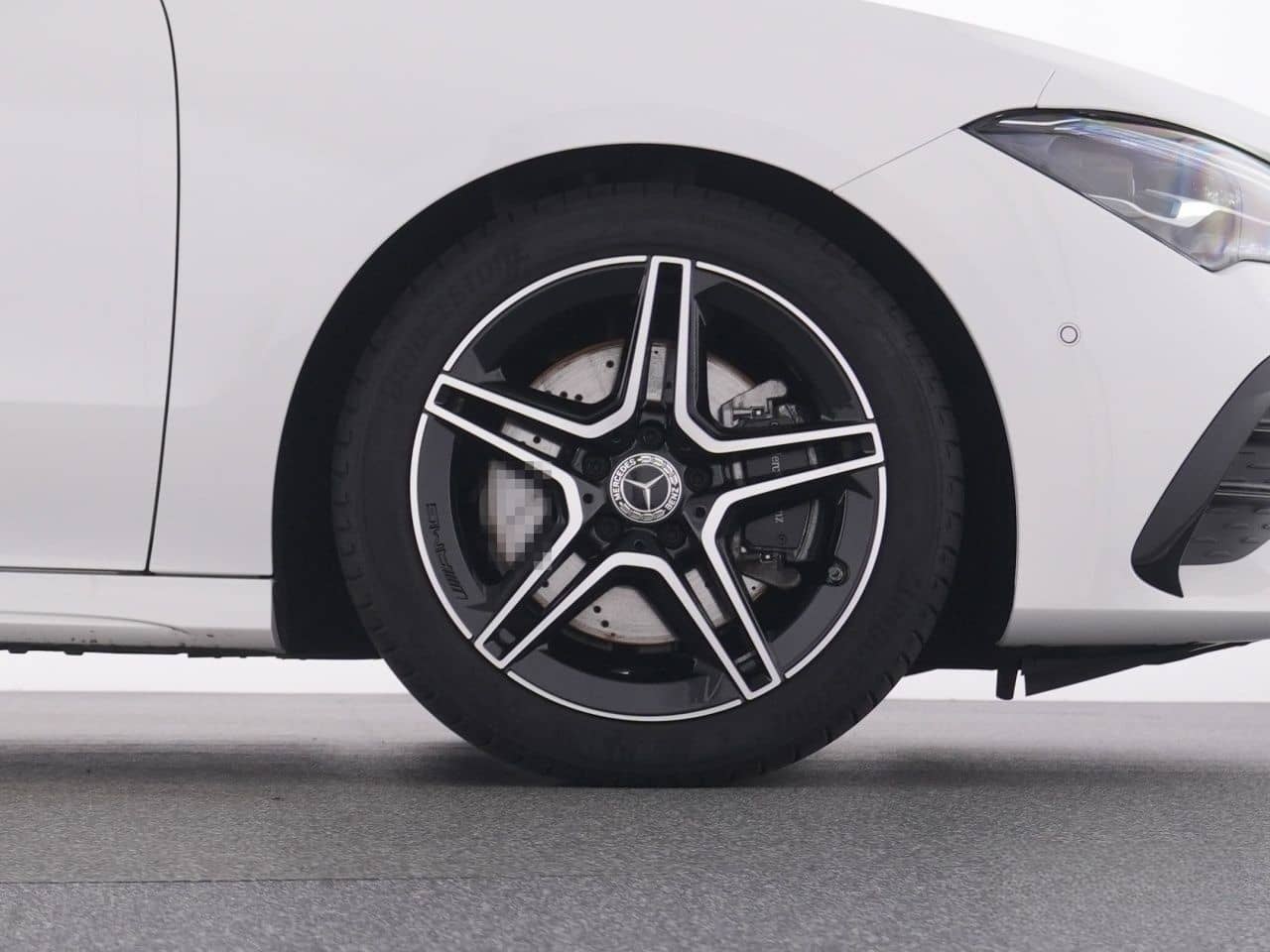 Mercedes-Benz CLA 200 AMG+MBUX+Night+KeylGo+LED+Totw+RFK+Ambi+ foto 22