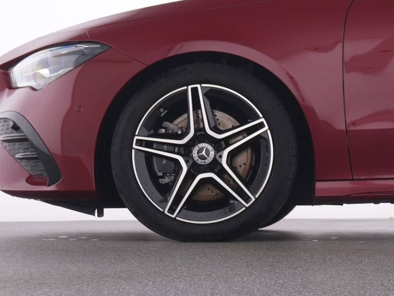 Mercedes-Benz CLA 200 Coupé AMG+NavPrem+LED-HP+Night+KeyG+RFK foto 20