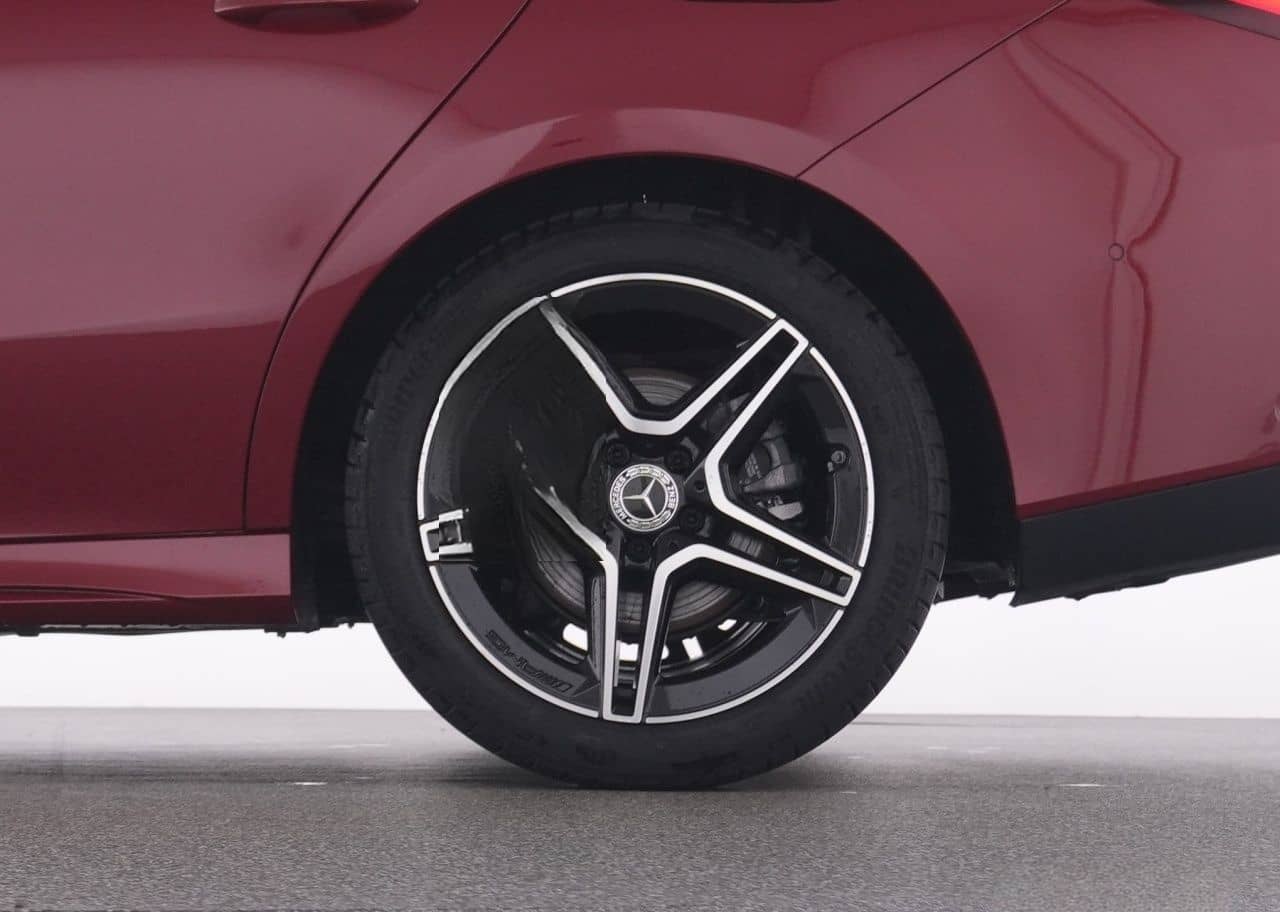 Mercedes-Benz CLA 200 Coupé AMG+NavPrem+LED-HP+Night+KeyG+RFK foto 21