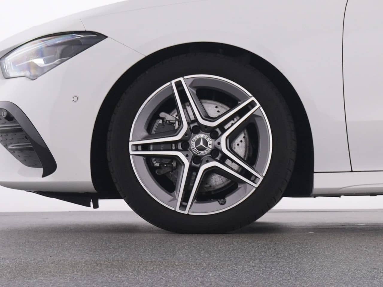 Mercedes-Benz CLA 200 AMG+LED-HP+KeylGo+Kamera+Totw+Sound+PTS+ foto 20