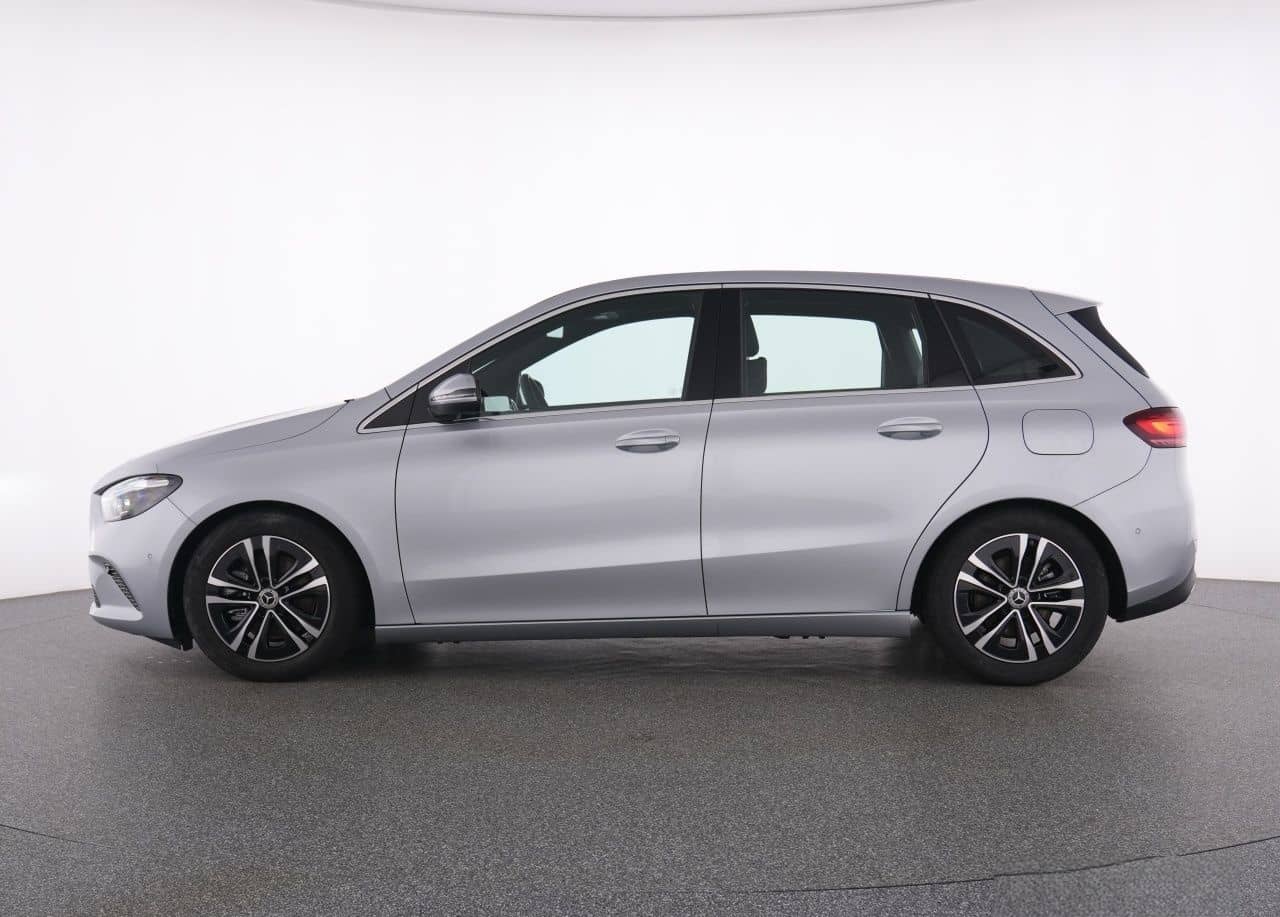 Mercedes-Benz B 220 d Progressive+NavP+Pano+MBeam+AHK+Totw+RFK foto 11