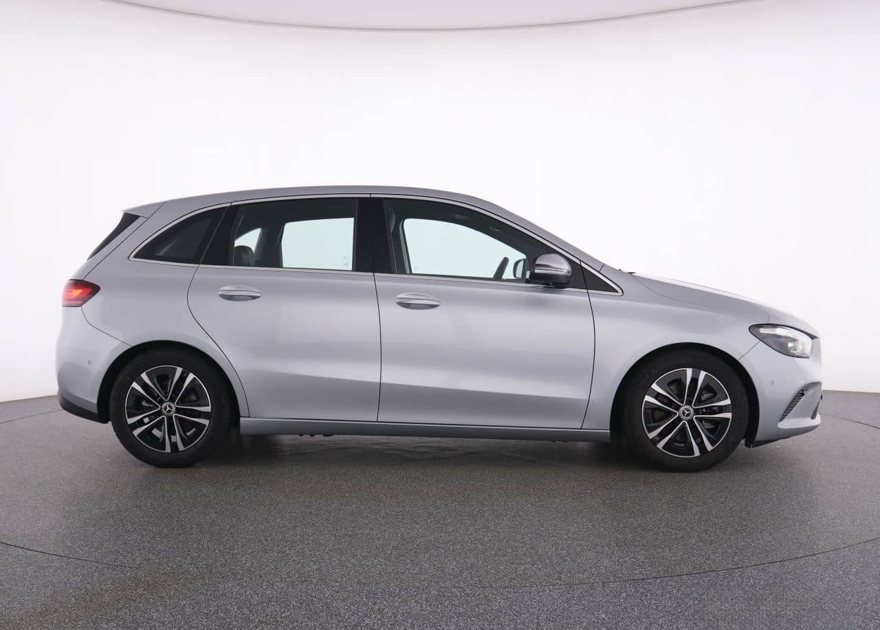 Mercedes-Benz B 220 d Progressive+NavP+Pano+MBeam+AHK+Totw+RFK foto 12