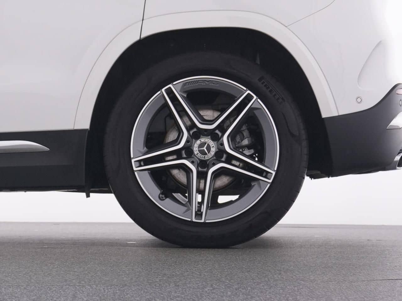 Mercedes-Benz GLA 180 AMG AMG+AHK+MBeam+KeyGo+360°+Totw+EHeck+ foto 21