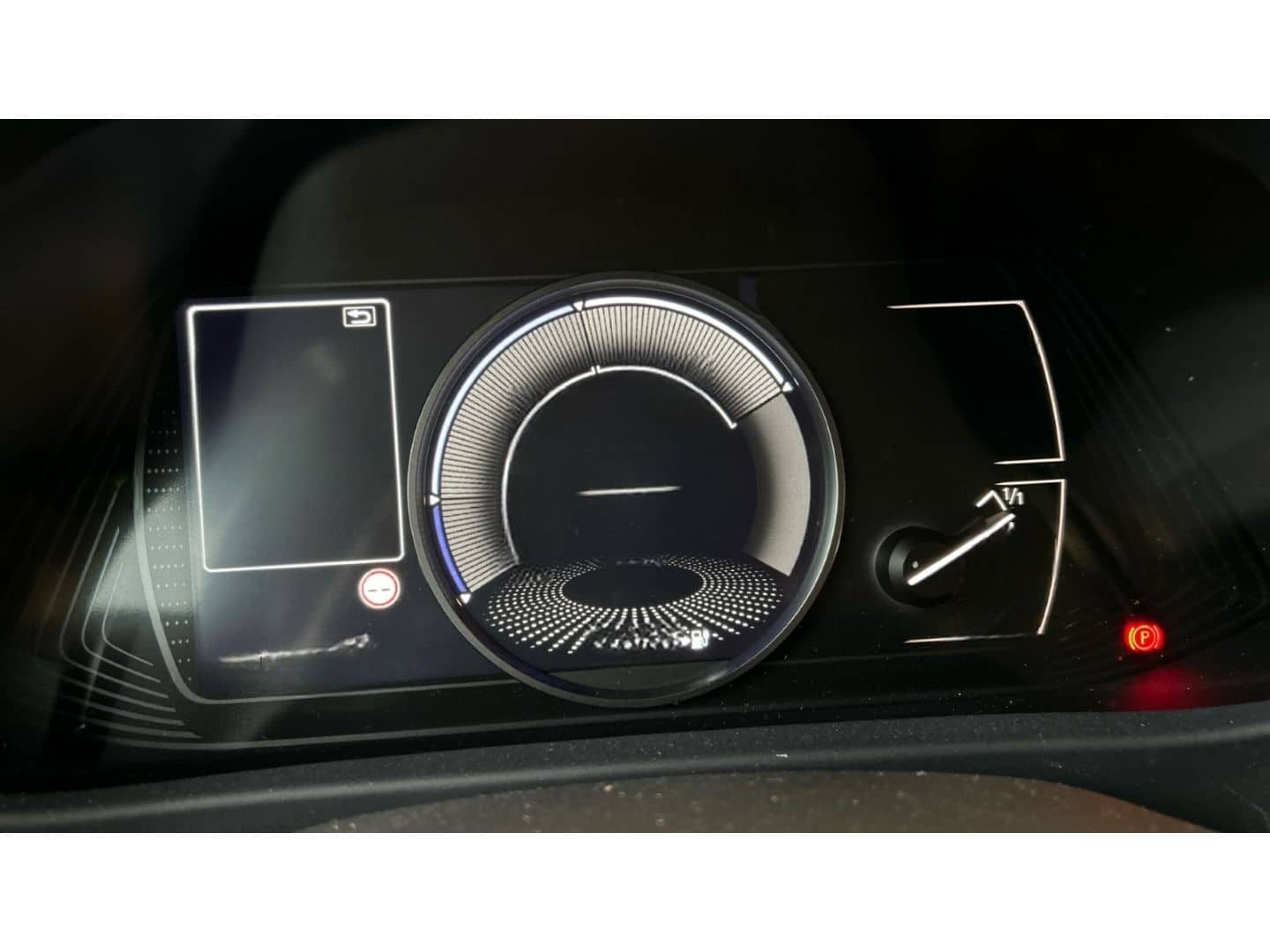 Lexus UX 300e Luxury Line 360 Grad Kamera Mark Levinso foto 8