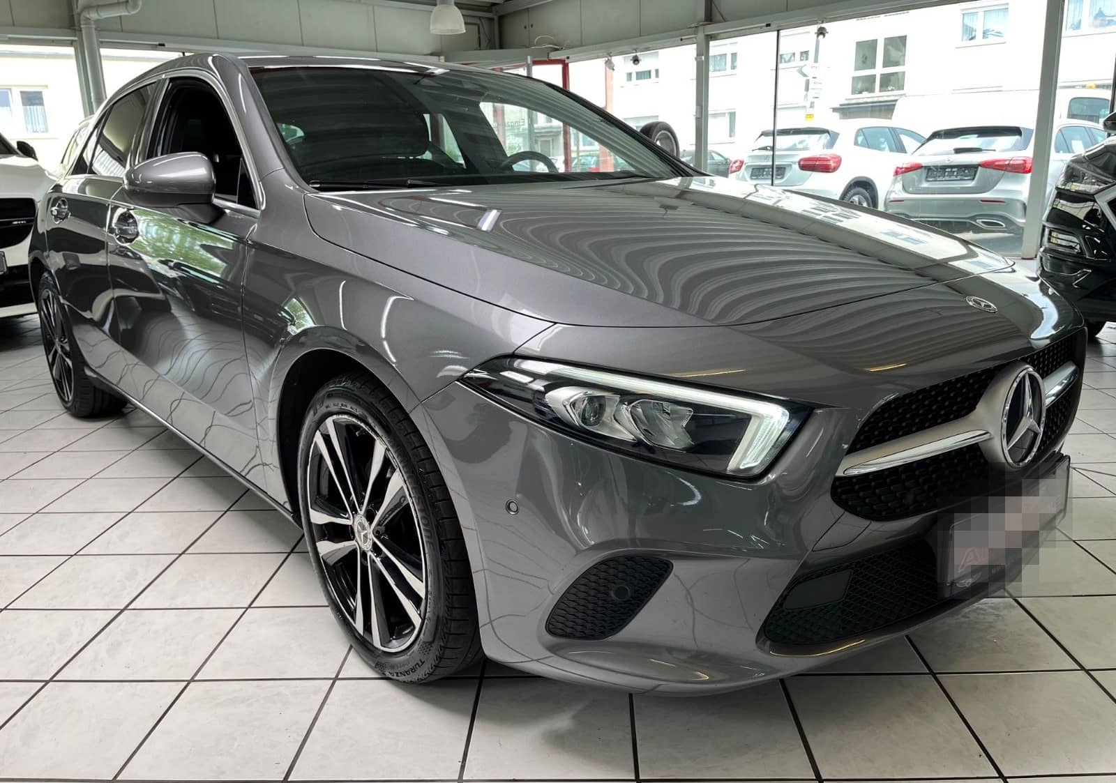 Mercedes-Benz A 200 Edition19 KEYLESS LED NAVI AMBIENTE KAMERA foto 1