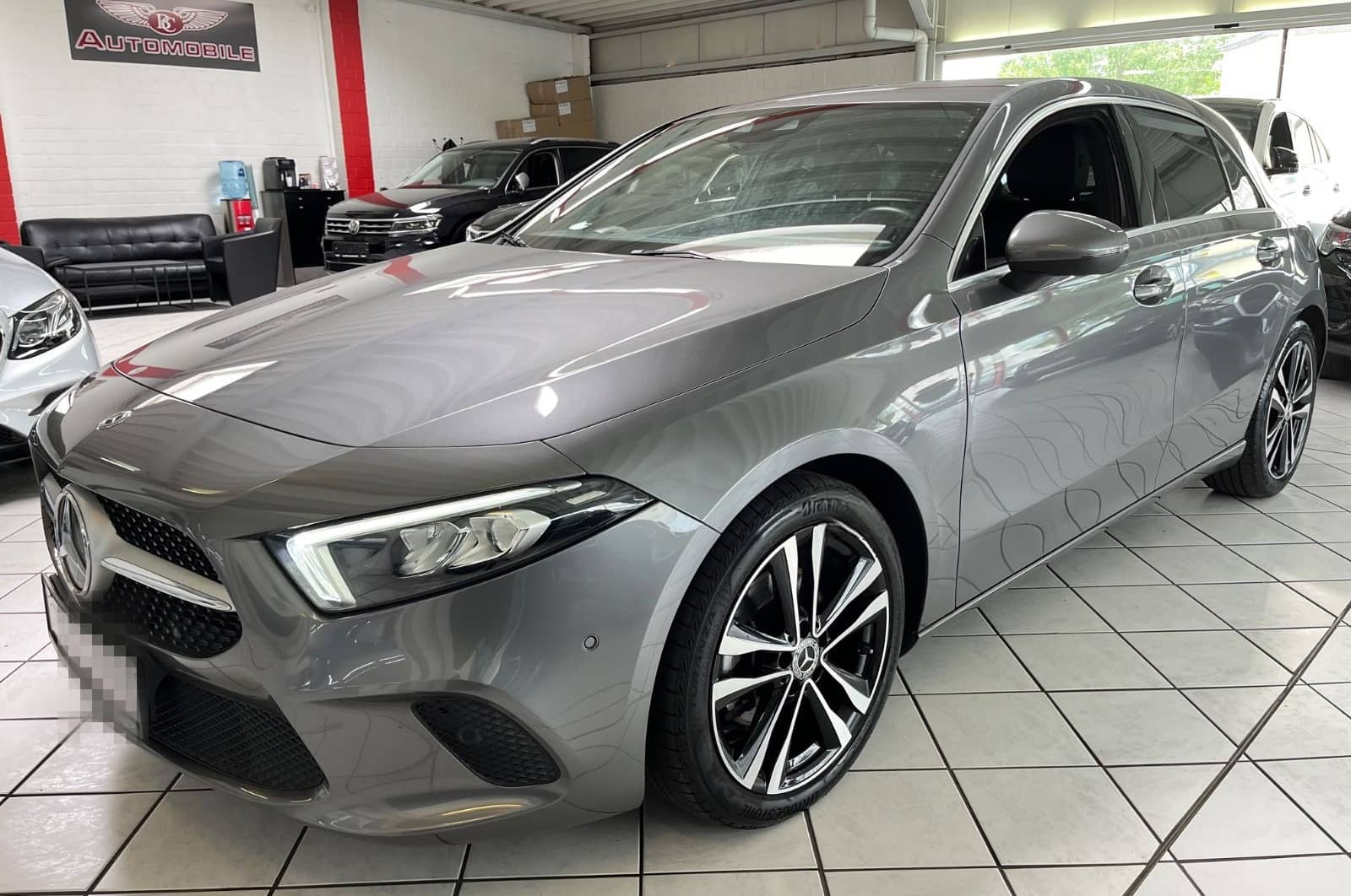 Mercedes-Benz A 200 Edition19 KEYLESS LED NAVI AMBIENTE KAMERA foto 3