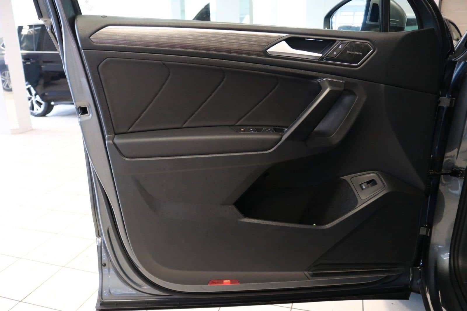 Volkswagen Tiguan Allspace DCC STHZ 360° HUD Memory Matrix foto 14