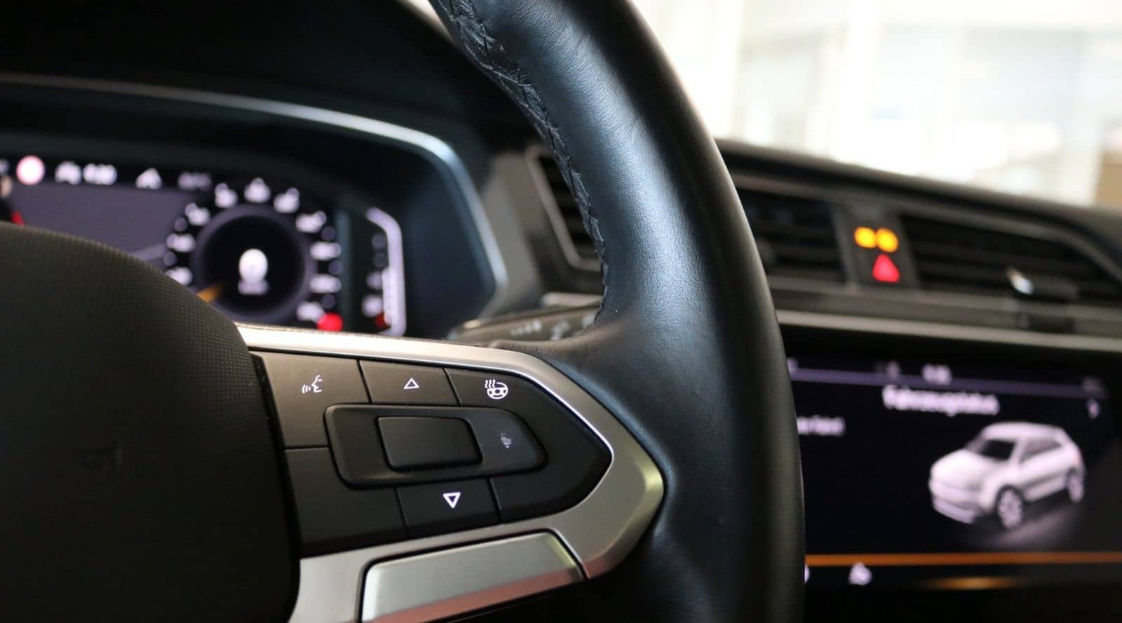 Volkswagen Tiguan Allspace DCC STHZ 360° HUD Memory Matrix foto 20