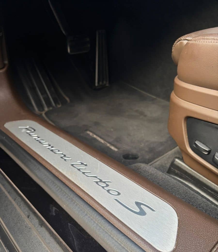 Porsche Panamera Turbo S-Vollausstattung foto 22