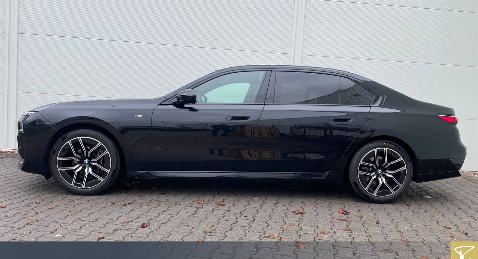 BMW 740d xDrive M Sport,SkyLou,AHK,DAPro.Sthz foto 9