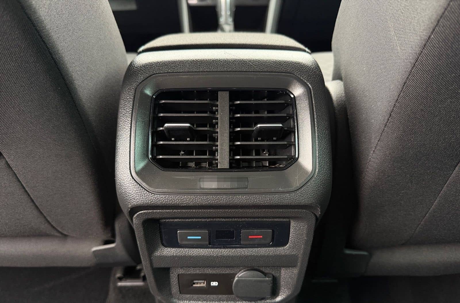 Volkswagen Tiguan IQ.DRIVE 1.5 l TSI DSG AHK.LED.Rückfahrka foto 8