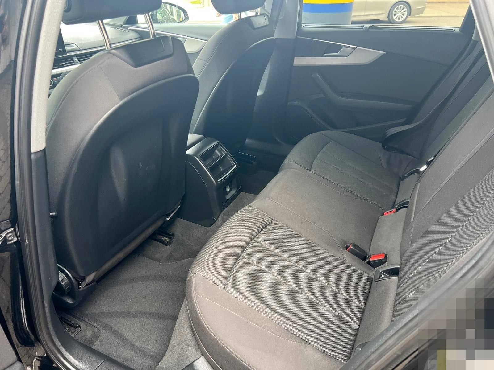 Audi A4 Avant 35 TFSI S tronic /SHZ/NAVI foto 18