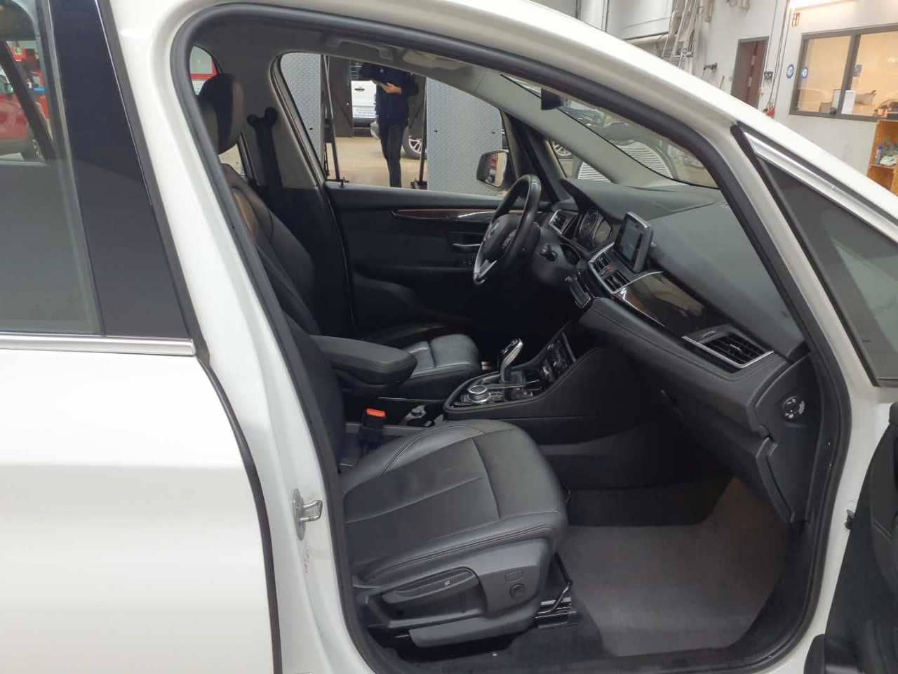 BMW 220d Gran Tourer xDrive Aut. Luxury Line foto 11