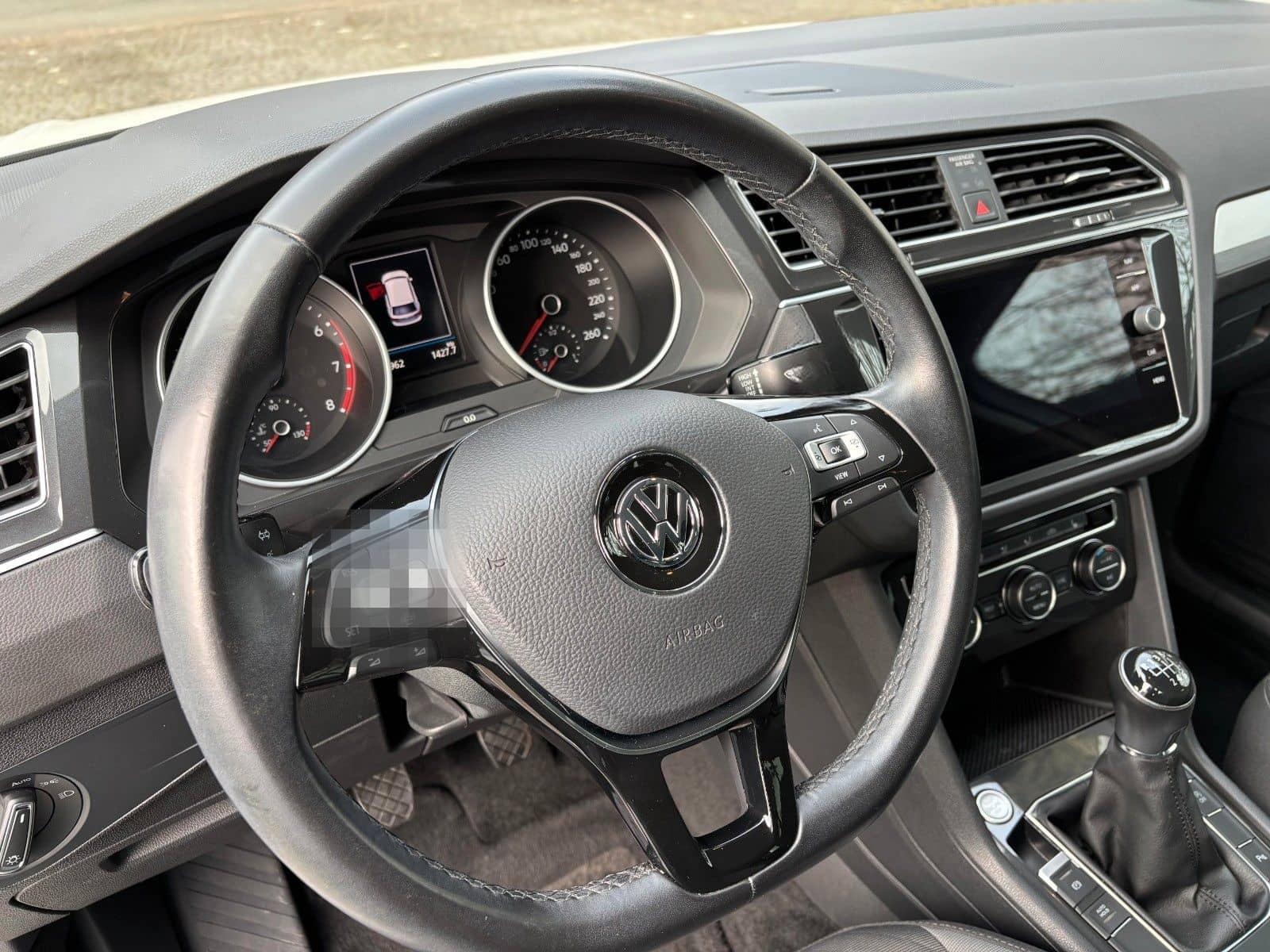 Volkswagen Tiguan 1.5 TSI R-Line Exterieur / Rückfahrkamera foto 7