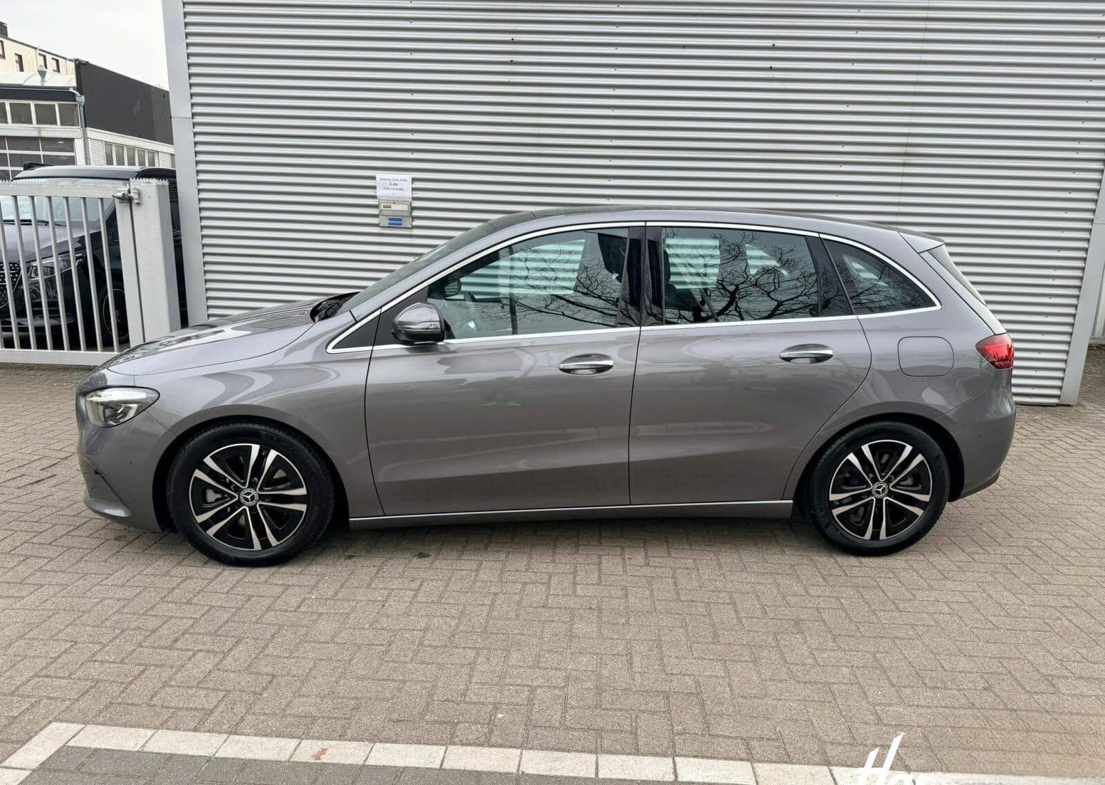 Mercedes-Benz B 250 4M Progressive/Adv+/Pano/Bur/Standh./AHKSH foto 4