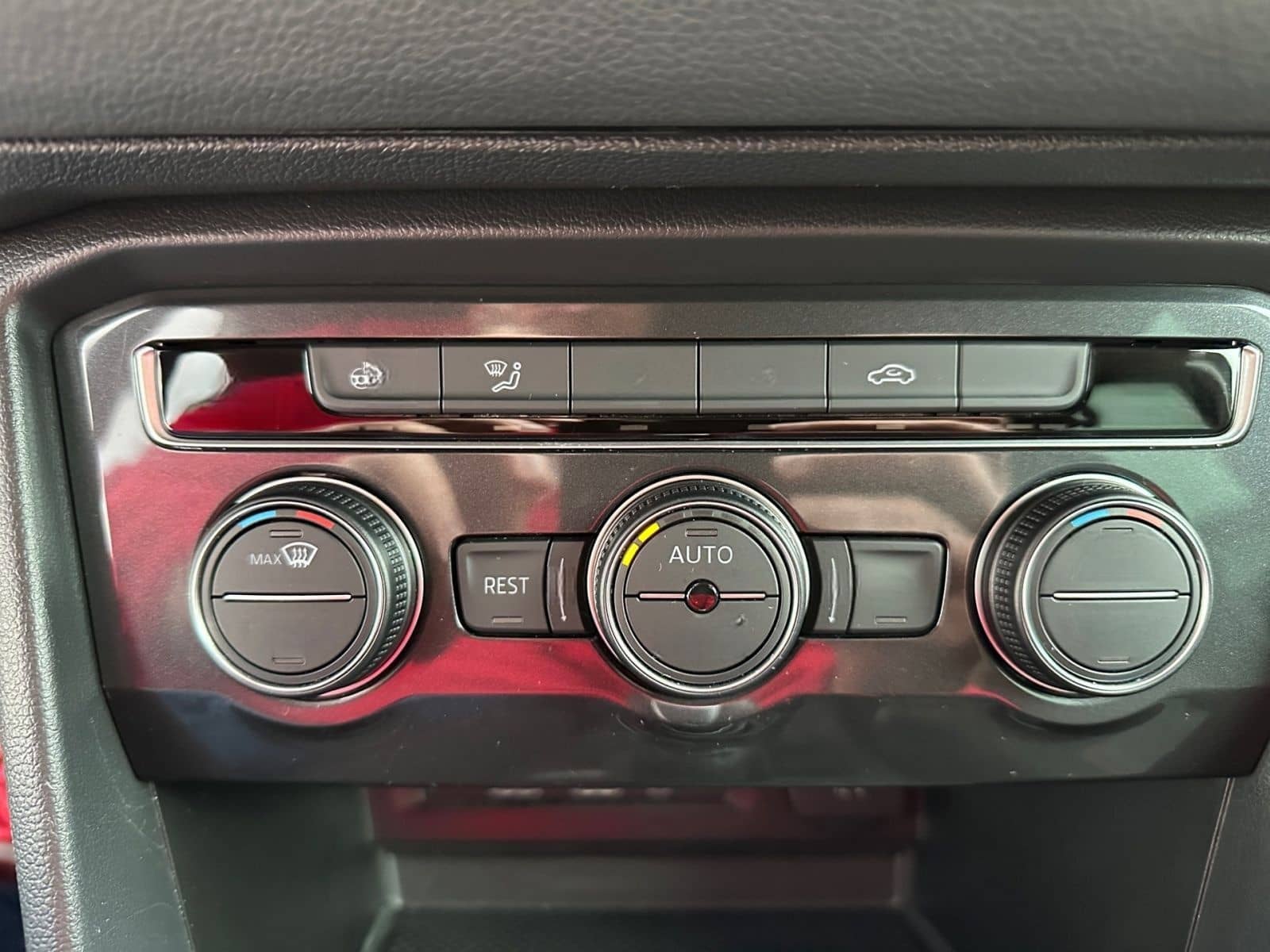 Volkswagen Tiguan 1.4 TSI DSG Comfortline 360° NAVI SHZ AHK foto 17