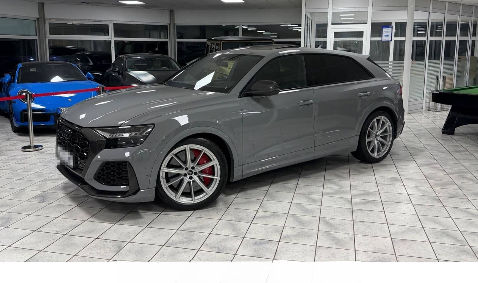 Audi RS Q8 4.0*PANO*KERAMIK*CARBON*MAS*STH*SITZBEL*HU foto 3