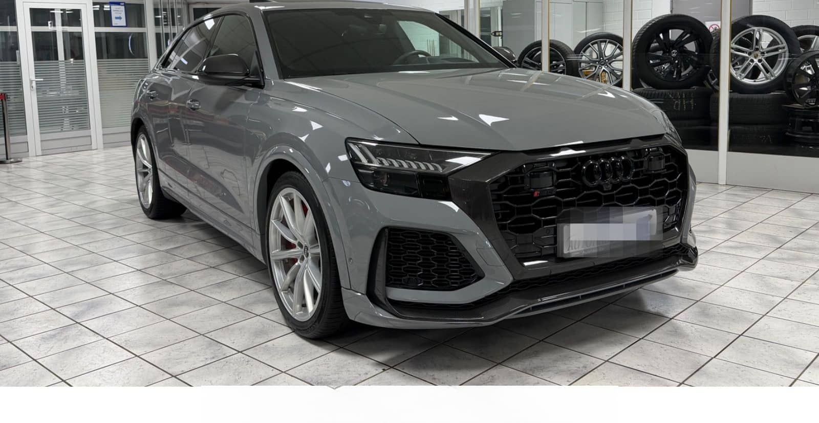 Audi RS Q8 4.0*PANO*KERAMIK*CARBON*MAS*STH*SITZBEL*HU foto 5