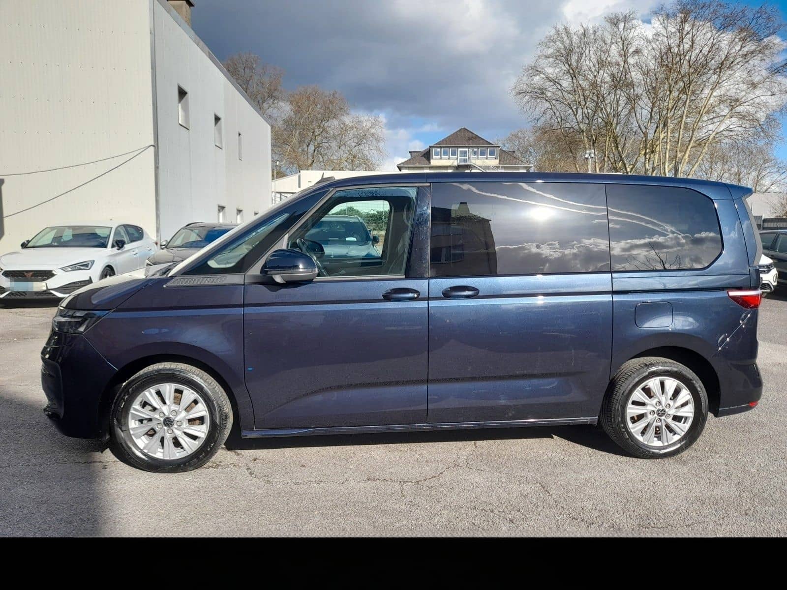 Volkswagen T7 Multivan *KAMERA*LED* foto 2