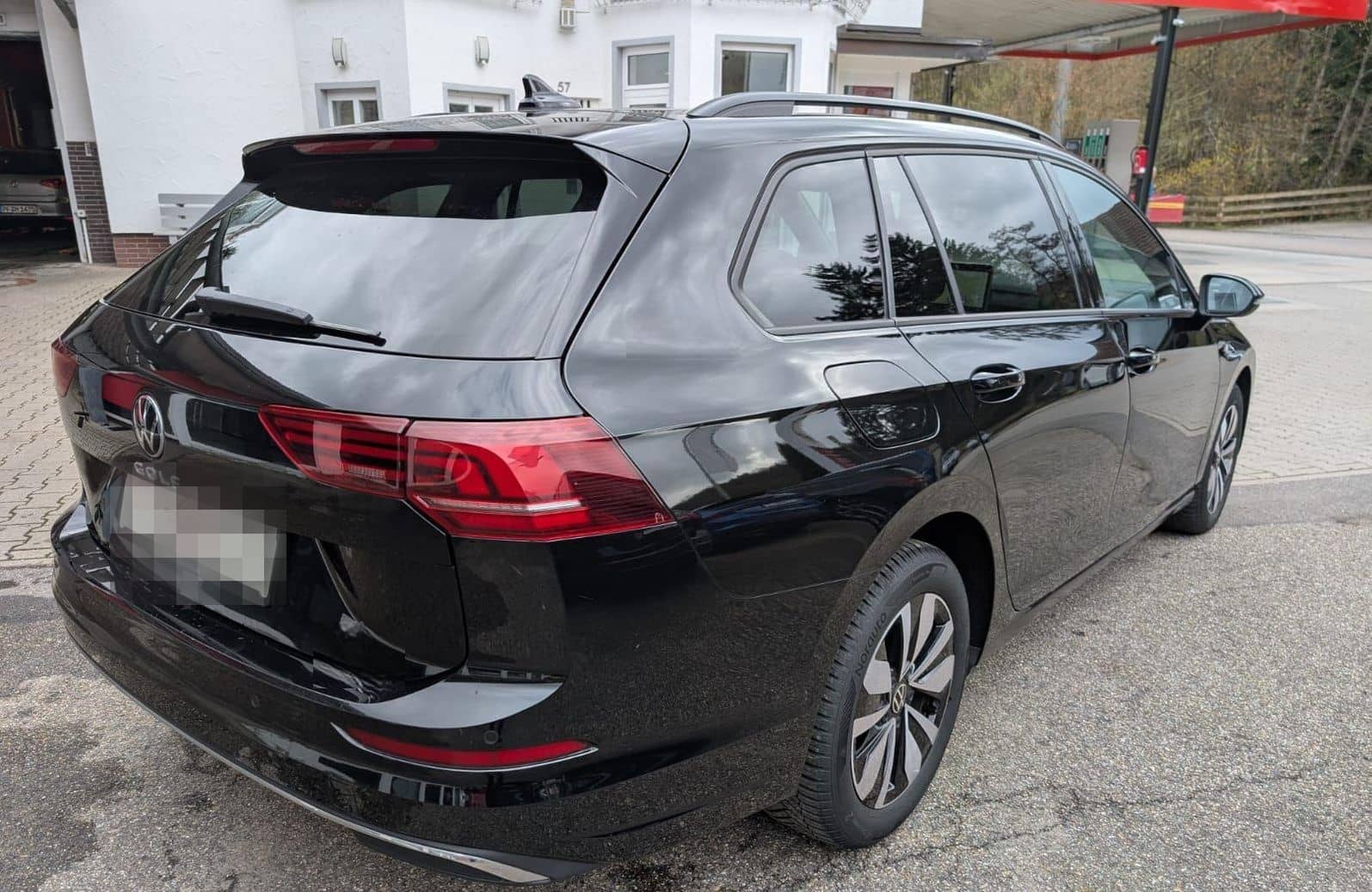 Volkswagen Golf 1.5 eTSI Variant Goal Navi Totwinkel Kamera foto 5