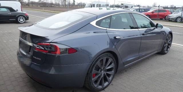 Tesla Model S foto 4