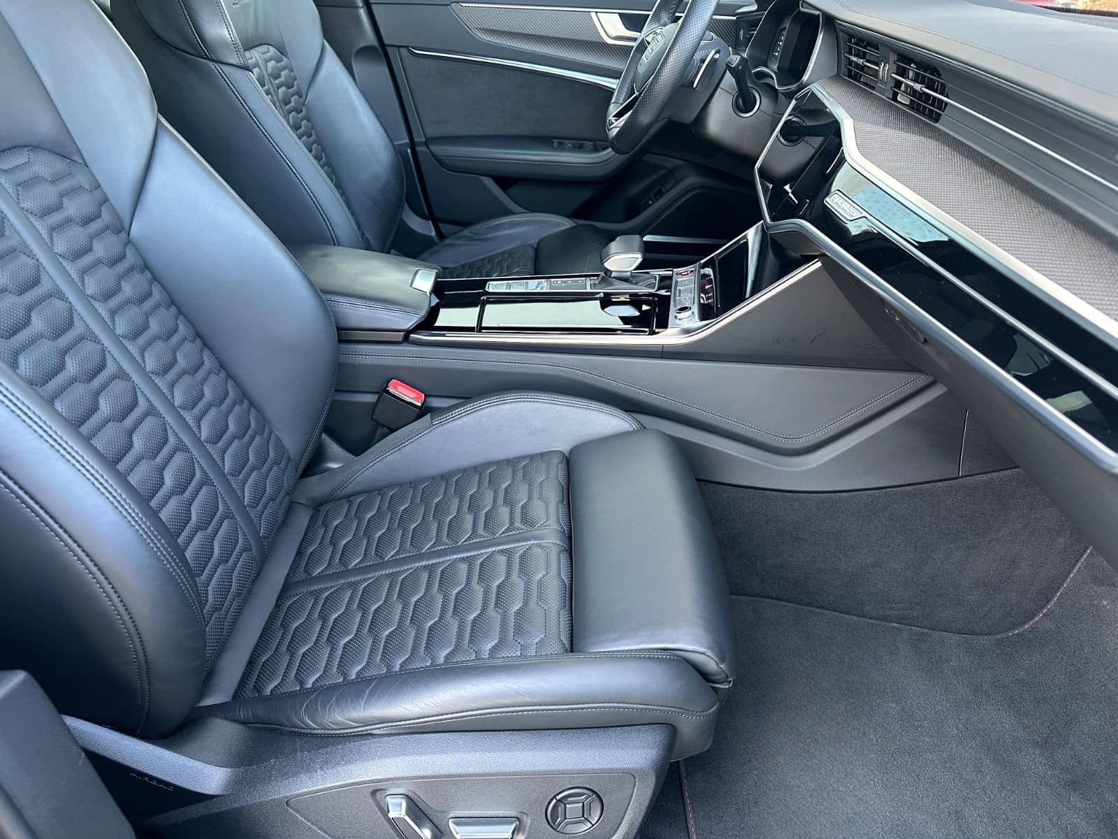 Audi RS6 Avant AHK/Dynamik/HeadUp/B&O/Sitzlüft./SAGA foto 14