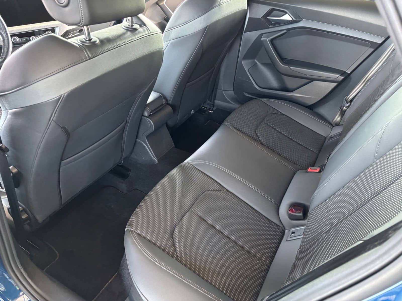 Audi A1 Sportback 35 TFSI S line - Winterräder-Sonos foto 13