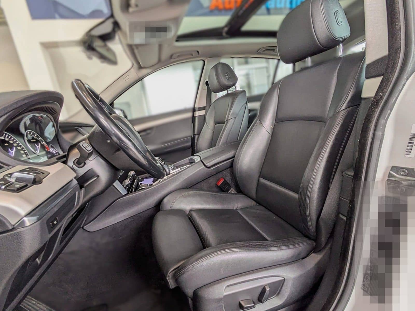 BMW 530d GT xDRIVE LEDER PANO NAVI HiFi HUD STANDH. foto 19