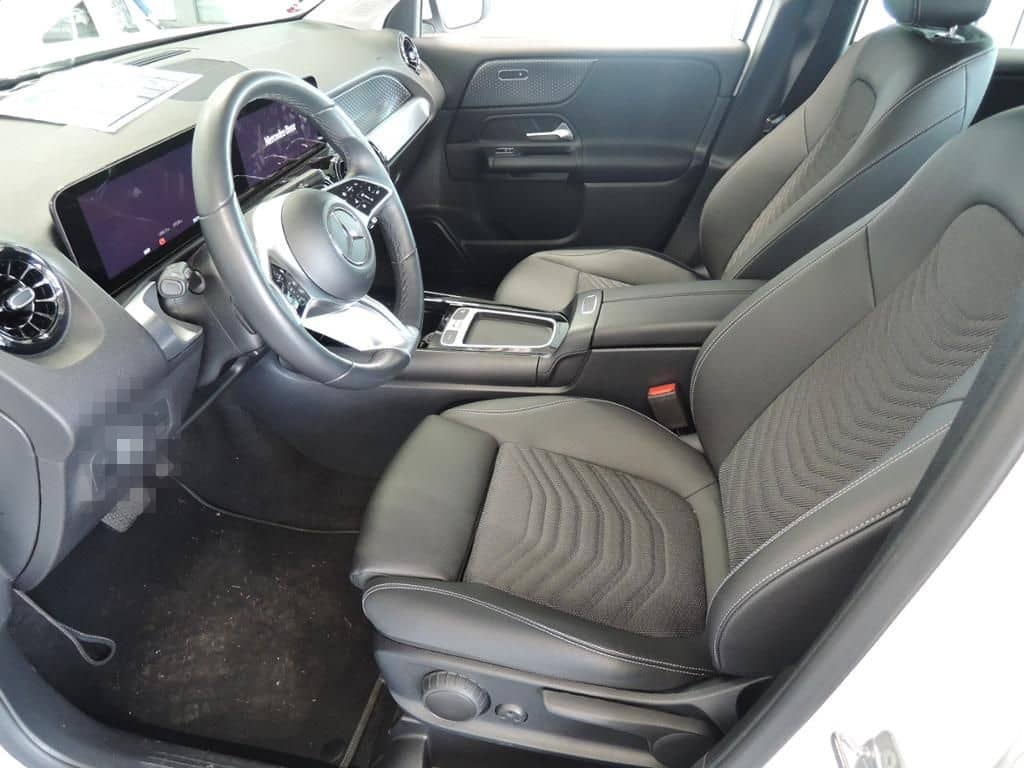 Mercedes-Benz GLB 220 4MATIC MBUX+LED+Wide+Cam+Navi+AUT+TotW foto 3