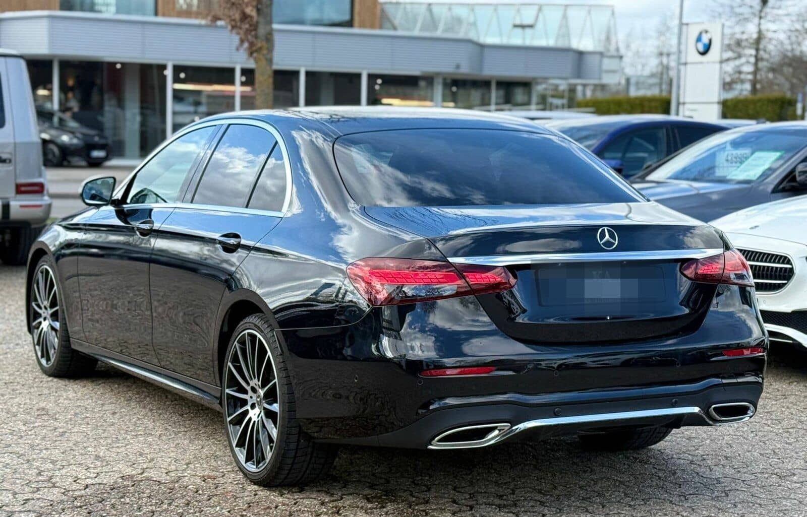 Mercedes-Benz E 200 d AMG 360° Burmester 20" Totwinkel foto 6