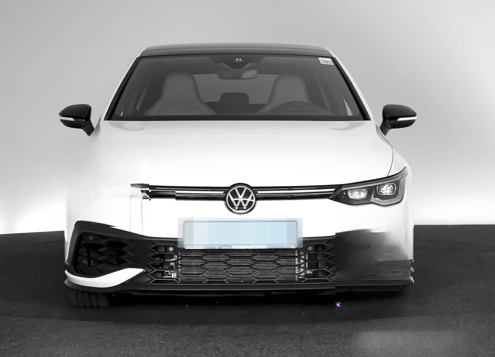 Volkswagen Golf VIII GTI Clubsport 2.0 TSI BlackStyle Leder foto 5