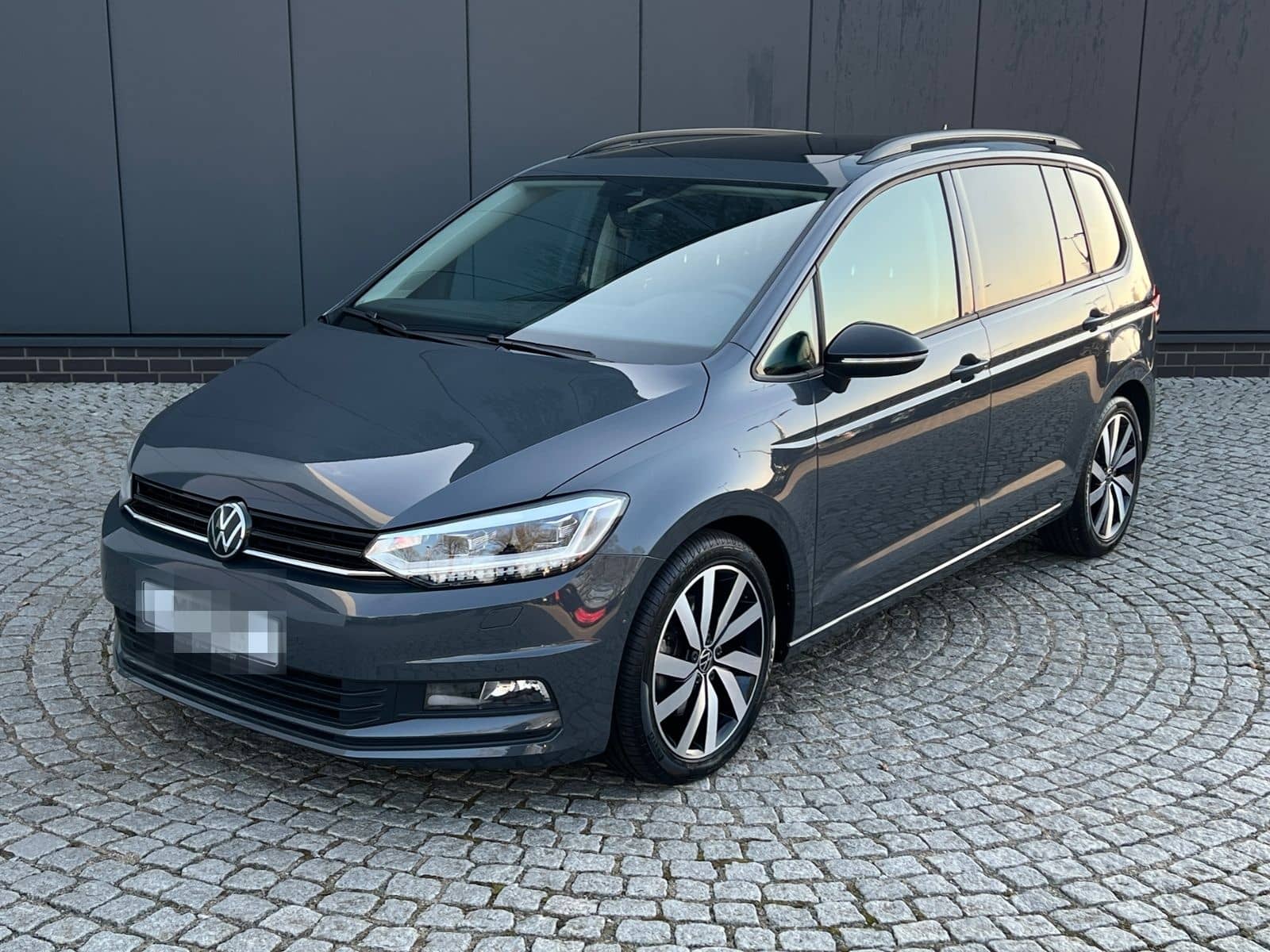 Volkswagen Touran Highline 2.0 TDI DSG *AHK, 7 Sitze, LED, foto 2