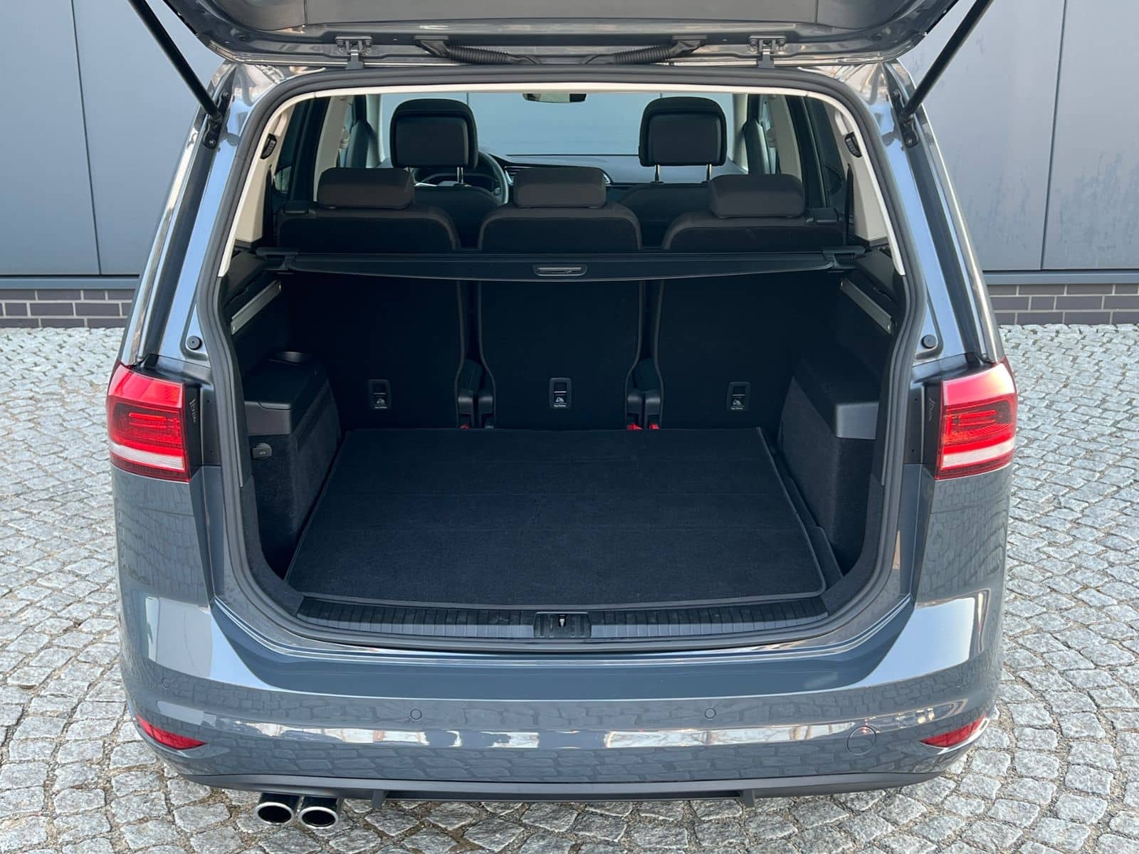 Volkswagen Touran Highline 2.0 TDI DSG *AHK, 7 Sitze, LED, foto 11