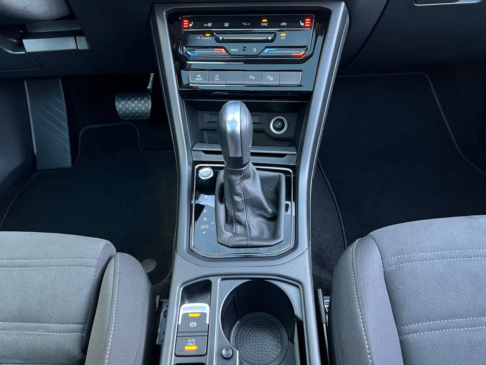 Volkswagen Touran Highline 2.0 TDI DSG *AHK, 7 Sitze, LED, foto 15