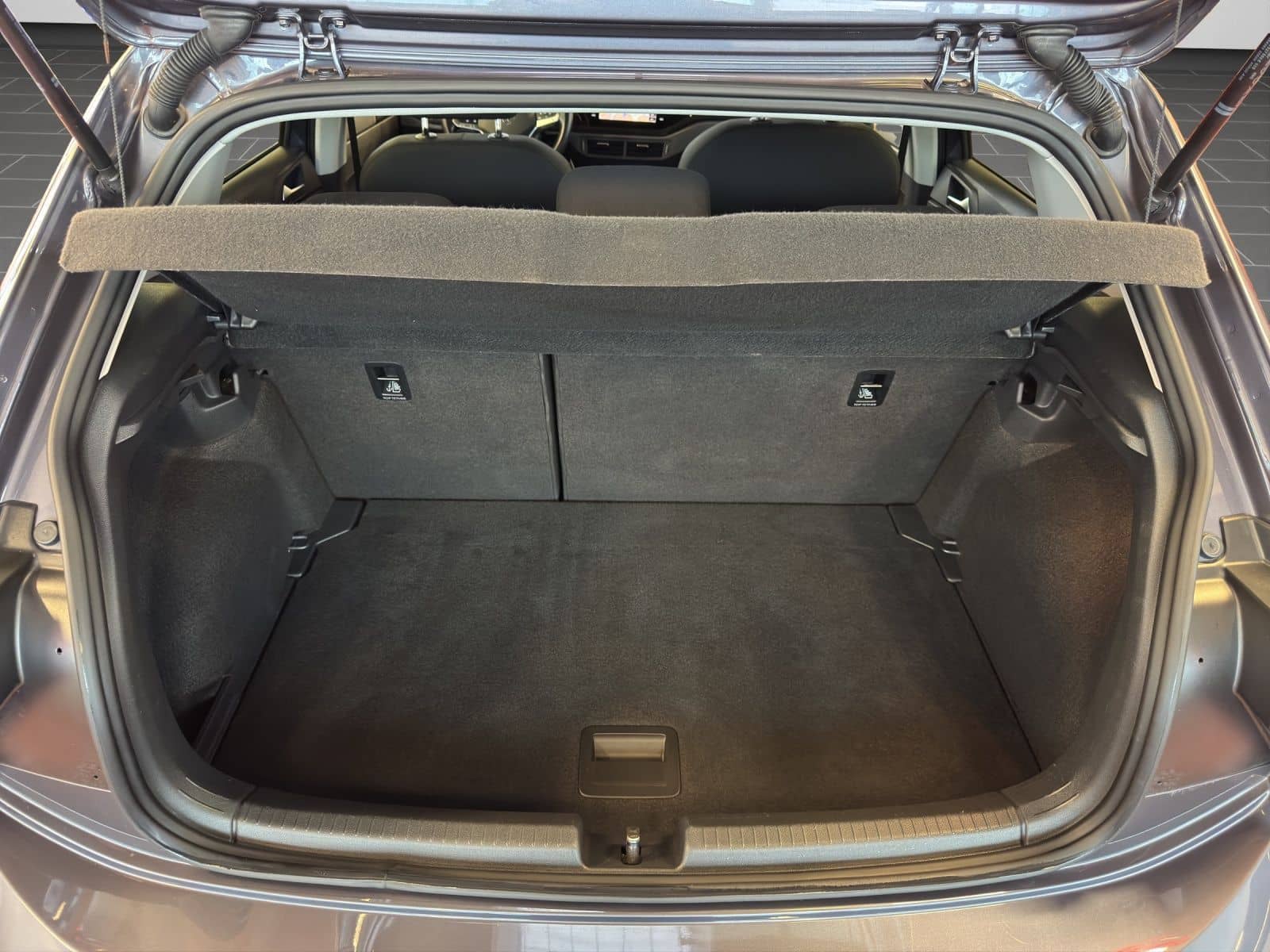 Volkswagen Polo 1.0 TSI DSG Active *Navi*Pano*IQ.Drive*Kame foto 15