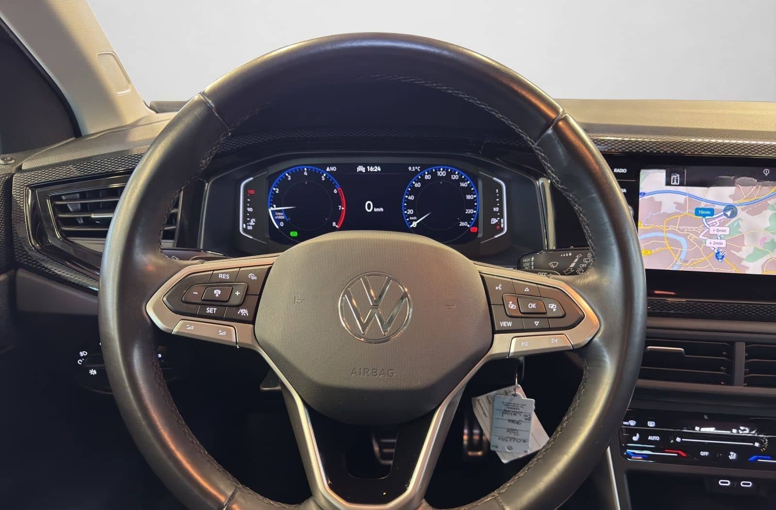 Volkswagen Polo 1.0 TSI DSG Active *Navi*Pano*IQ.Drive*Kame foto 10