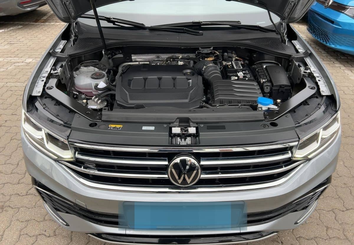 Volkswagen Tiguan Allspace 2.0 TDI R-Line 4Motion DSG DCC foto 17