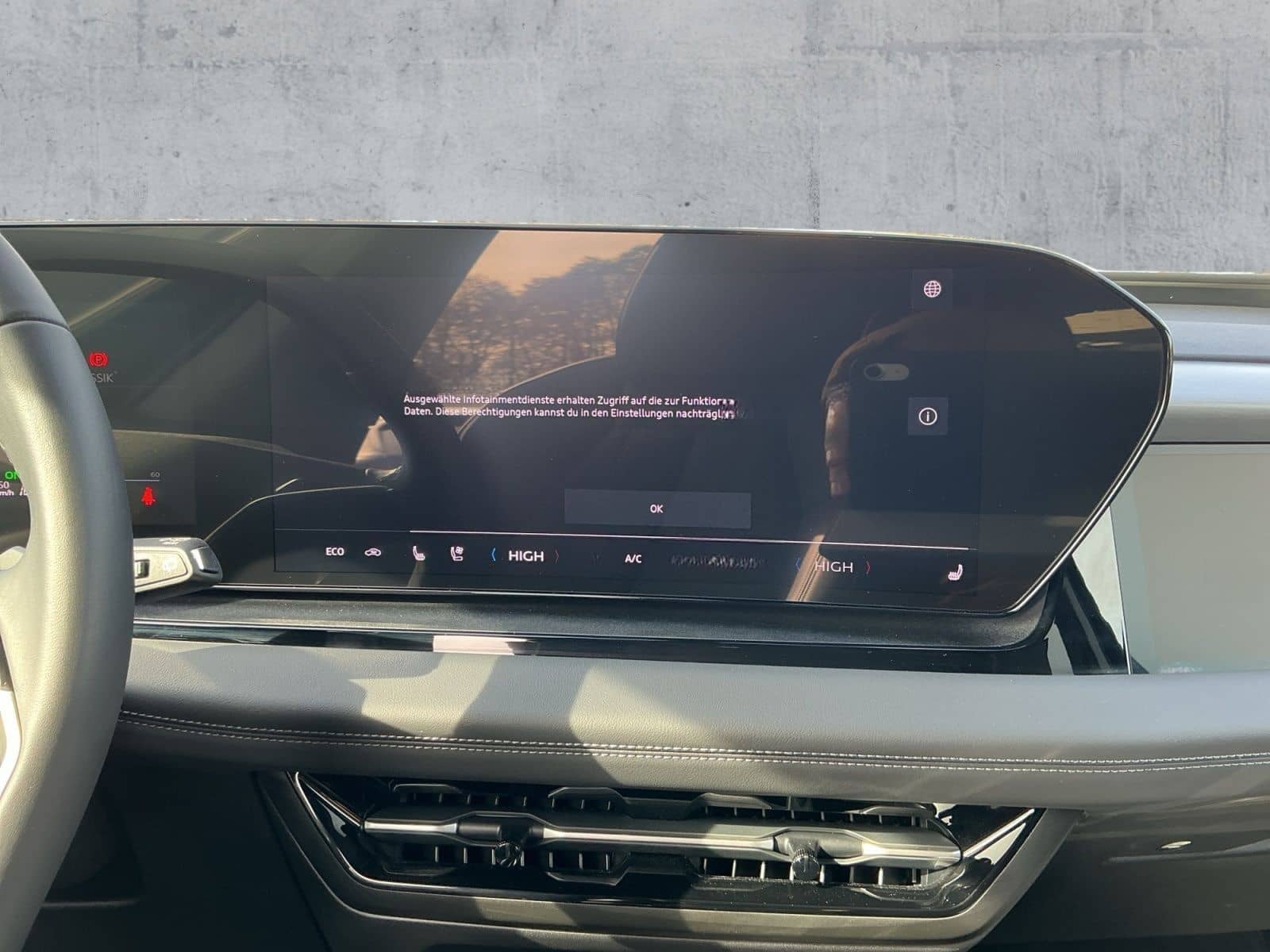 Audi Q6 e-tron QU S-LINE MATRIX+HuD+B&O+AIR+AHK+PANO foto 11