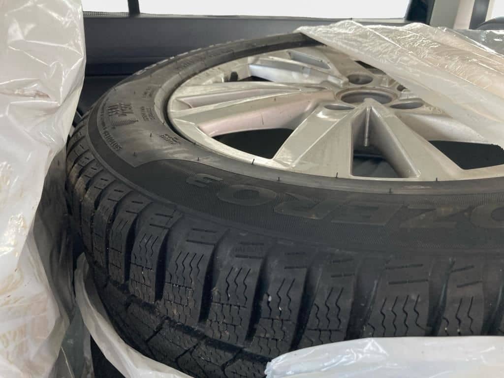 Volkswagen Touran 1.5TSI DSG Comfortline+Stdhzg+RFK+Pano foto 12