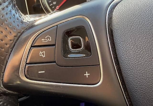 Mercedes-Benz E 200 d Avantgarde.Navi.RFK.SHZ foto 11