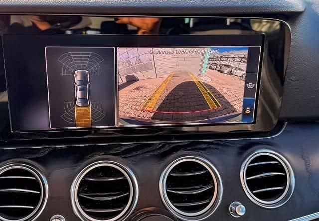 Mercedes-Benz E 200 d Avantgarde.Navi.RFK.SHZ foto 16