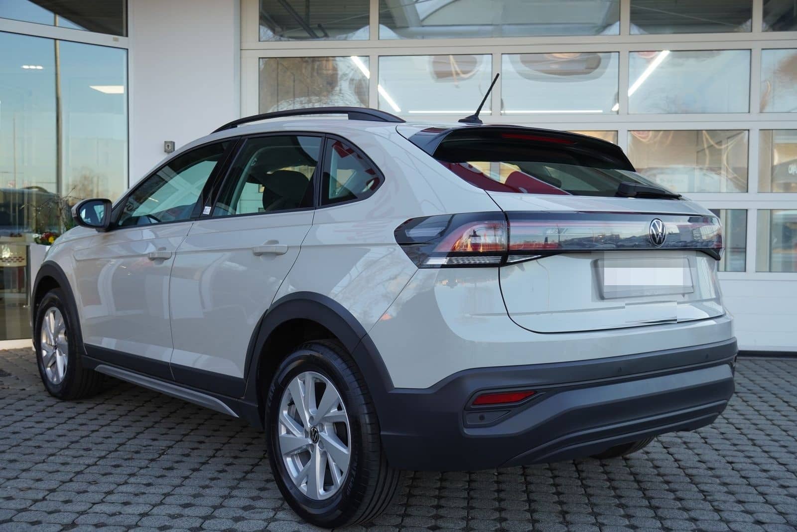 Volkswagen Taigo 1.0 TSI LED AAC SHZ PDC ACC VC foto 4