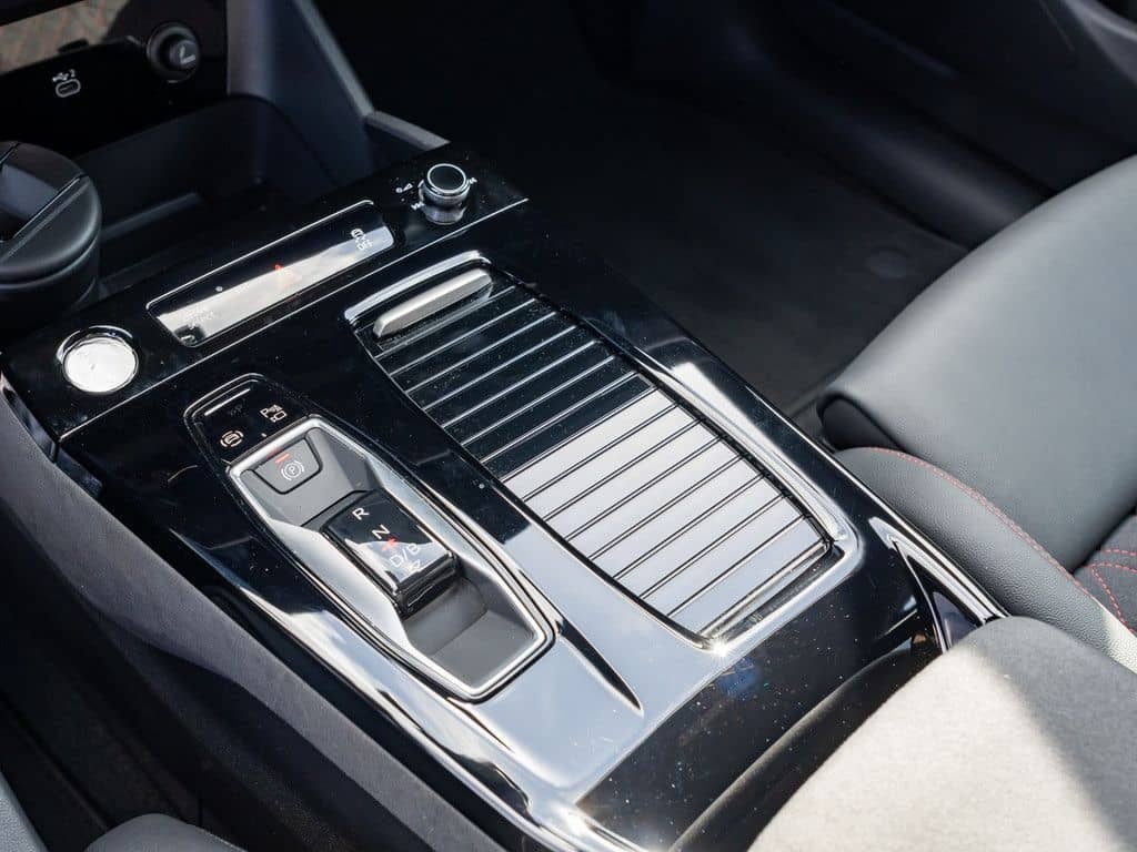 Audi Q6 SUV e-tron quattro 285 kW LUFTF. ACC PANO B+O foto 13