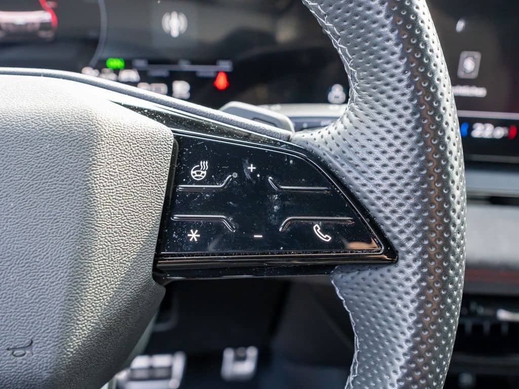 Audi Q6 SUV e-tron quattro 285 kW LUFTF. ACC PANO B+O foto 16