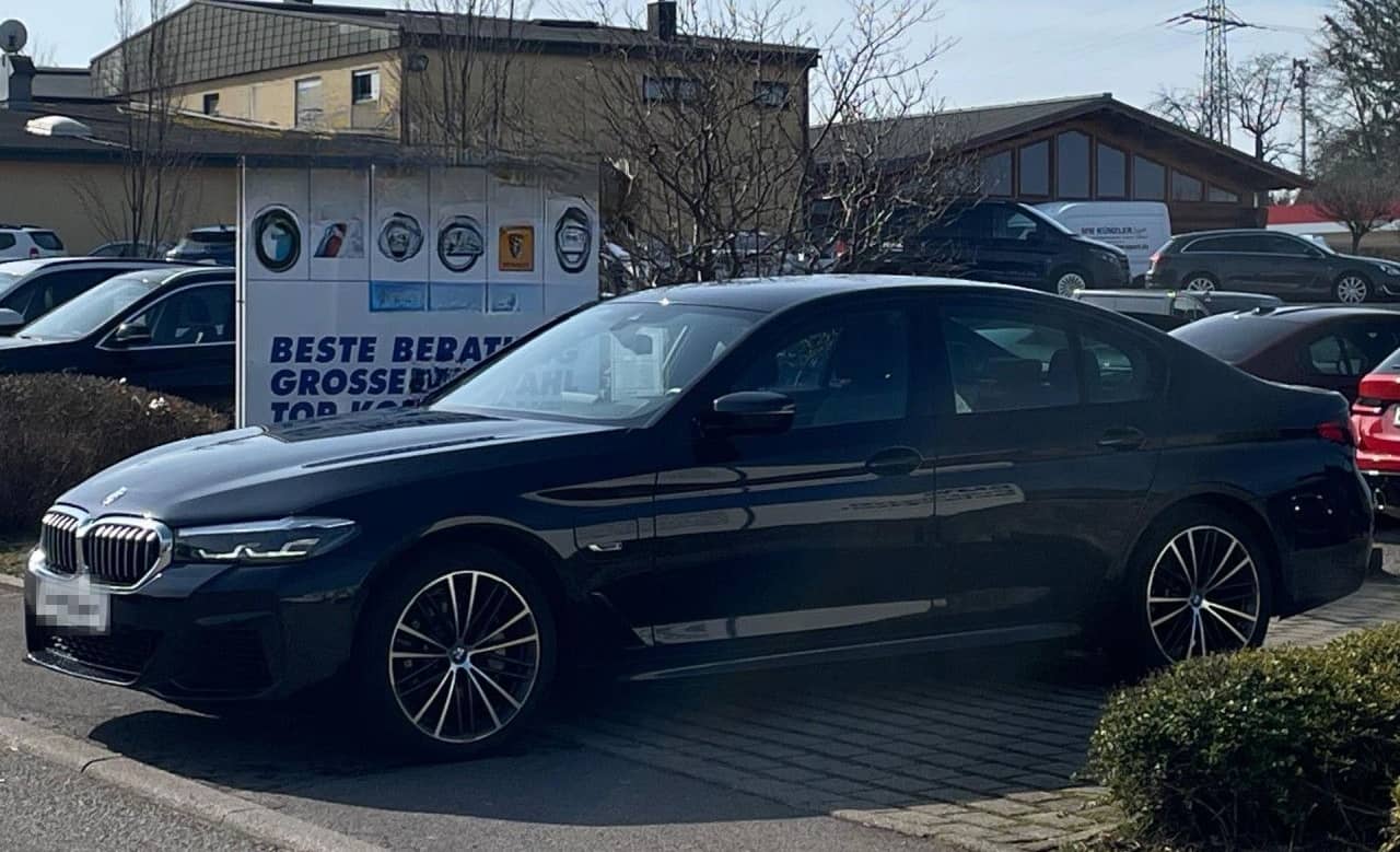 BMW 530e M Sport Leder KomfSitze+Belüftung LiveProf foto 4