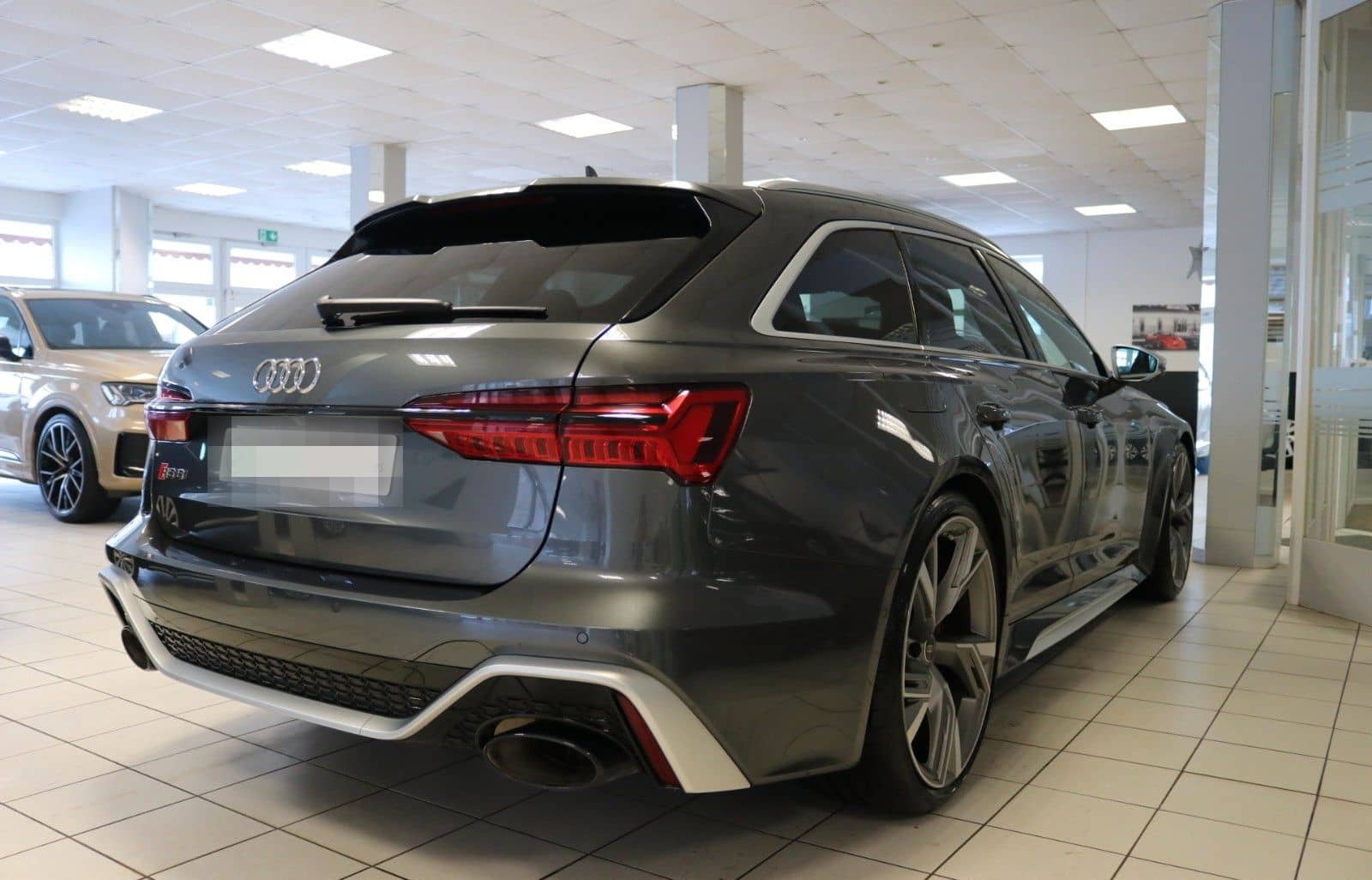 Audi RS6 Nachtsicht Pano AHK Laser HUD B&O Laser Voll foto 13